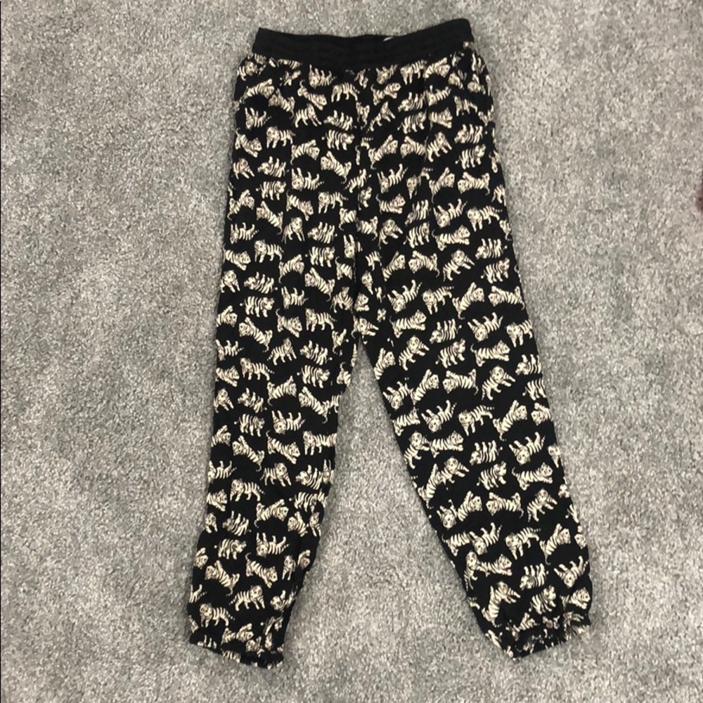 H&M Girls Tiger Print Woven Pant size 7-8